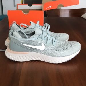 Women’s Nike Epic React Flyknit Shoe